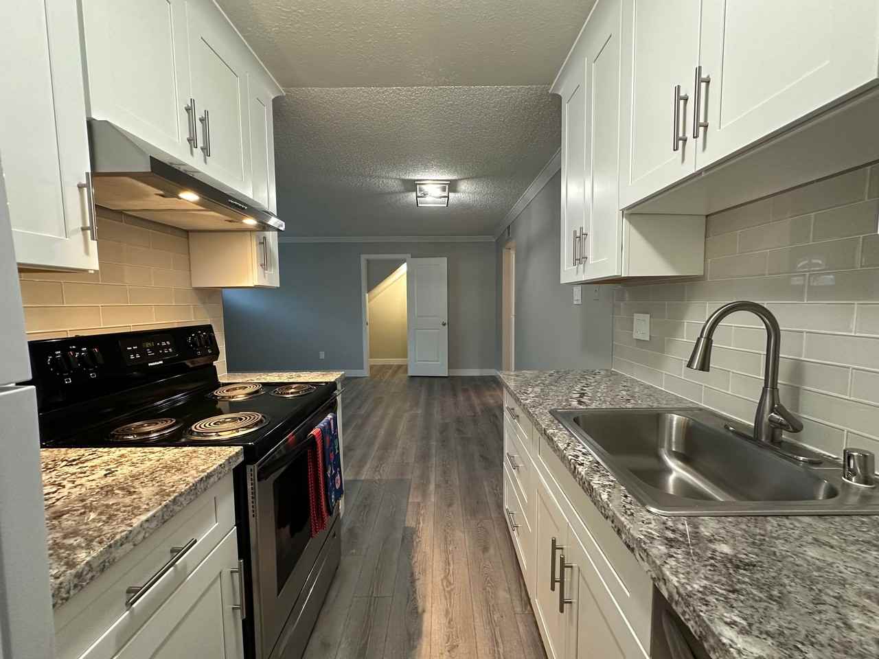 1725 O St #1 - Photo 5 of 31