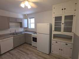 featured image of 1404 Woodland Dr #1N