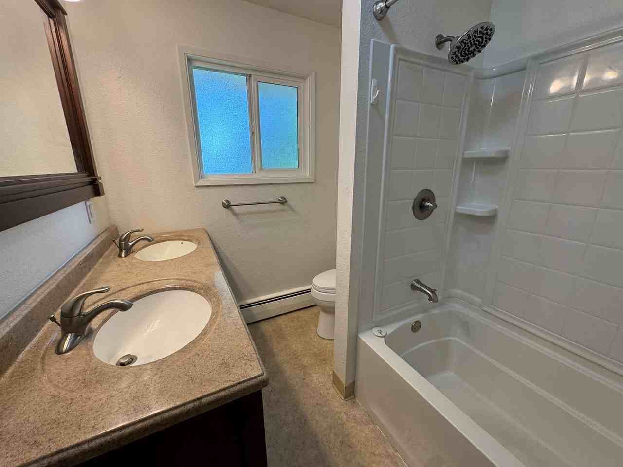 532 E 72nd Ave - Photo 6 of 9