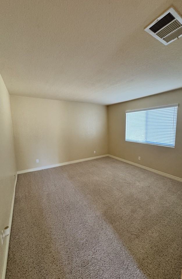 3703 W Bullard Ave #204 - Photo 5 of 27