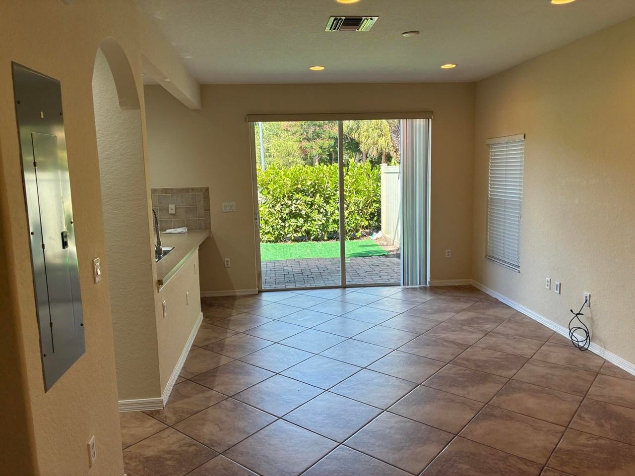 101 Lake Monterey Circle - Photo 6 of 7