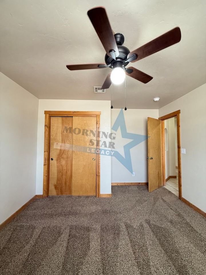 3008 Escenico Ct - Photo 6 of 36