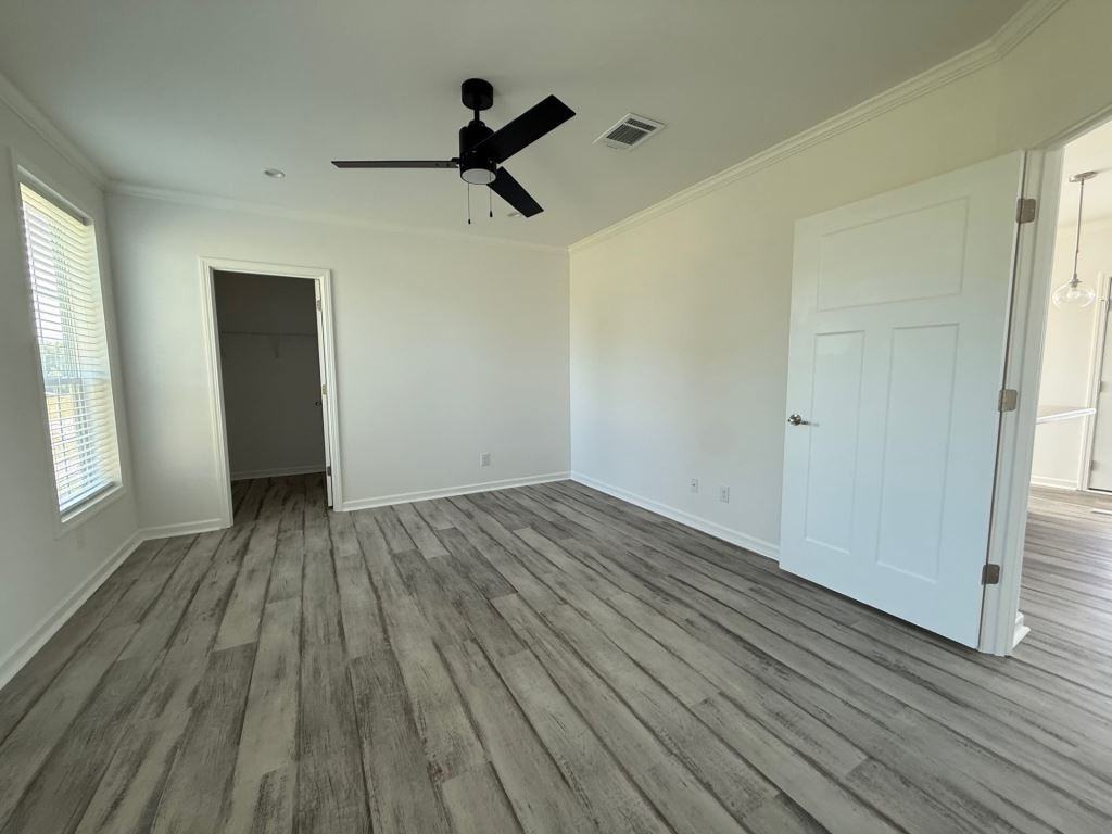 1654 Voyager Dr - Photo 4 of 12