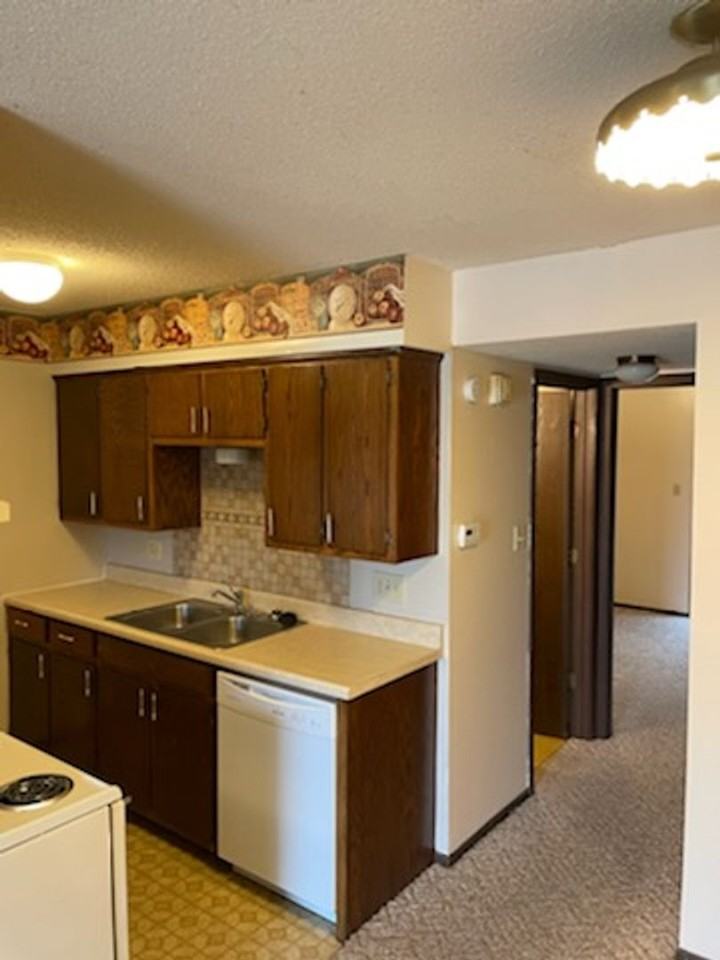 Timberline Apartments - Photo 6 of 15