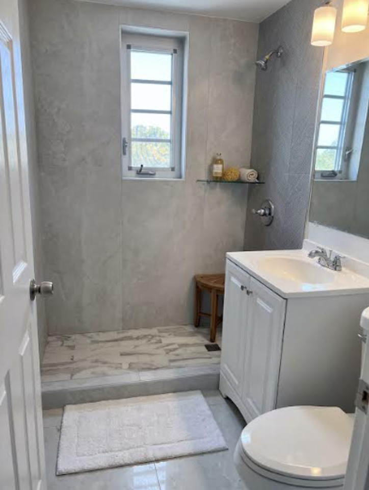 3631 Thomas Ave Miami, FL 33133 - Photo 5 of 6