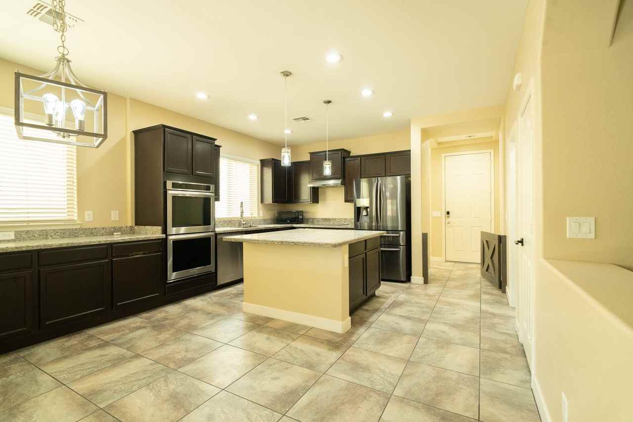 28342 N Cactus Flower Cir #1 - Photo 7 of 14