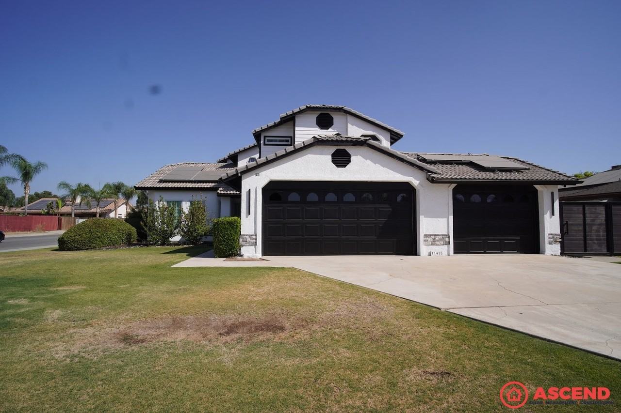 11418 Jenlee Ave