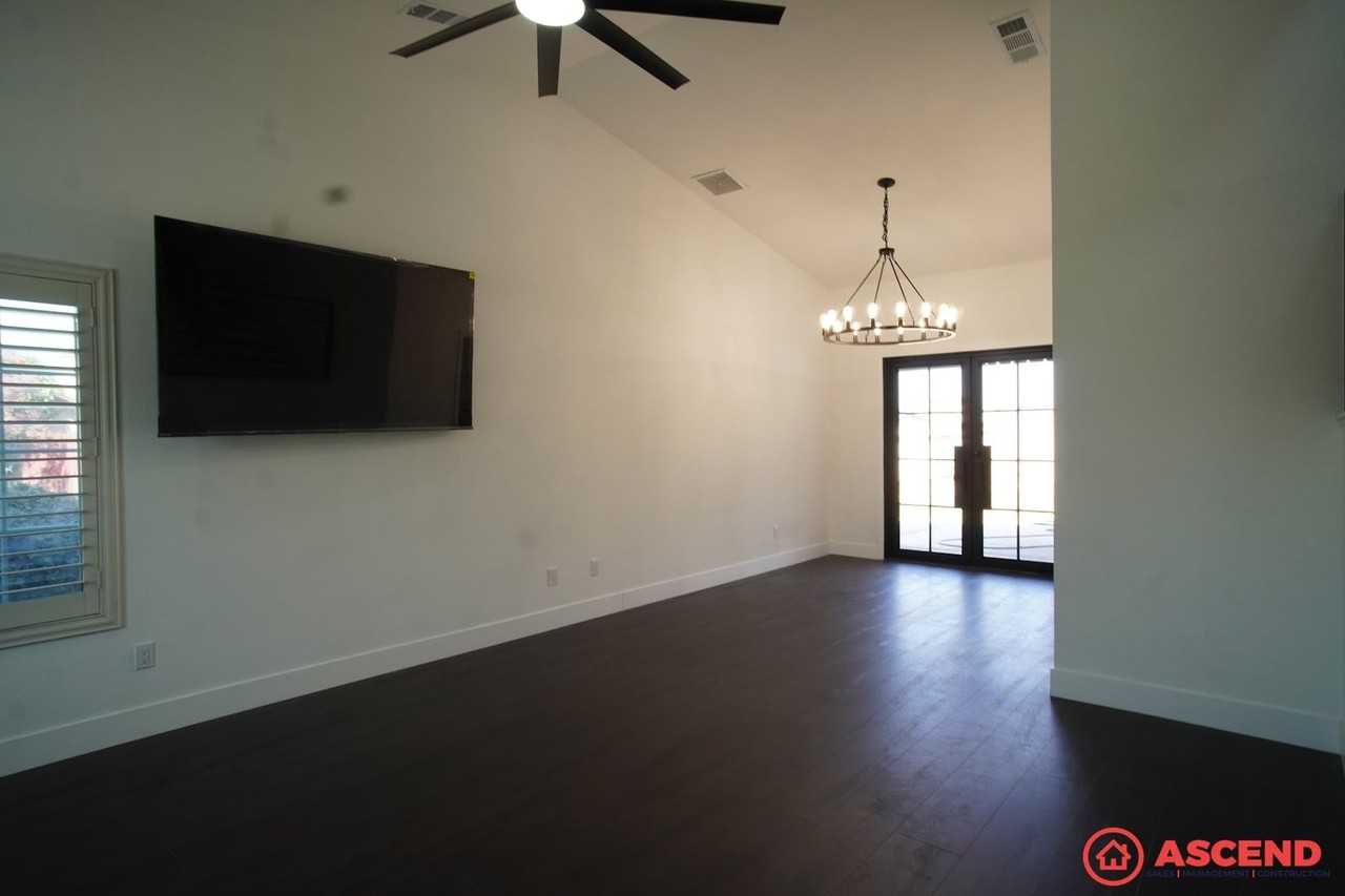 11418 Jenlee Ave - Photo 4 of 24