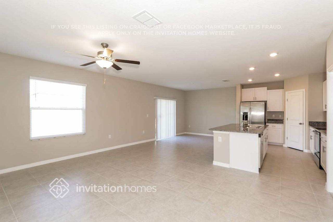 2262 Treesdale Ave - Photo 5 of 18