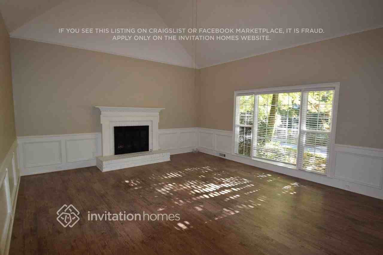 725 Redlion Run - Photo 5 of 23