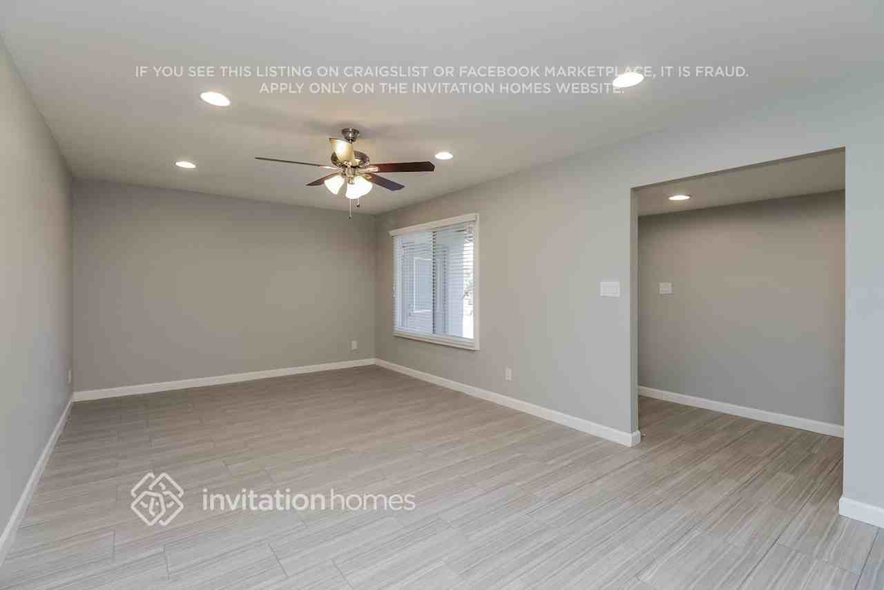 1140 E Malibu Dr - Photo 3 of 21