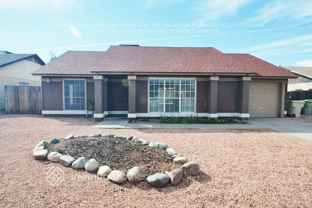 7333 W Oregon Ave - Photo 1 of 1