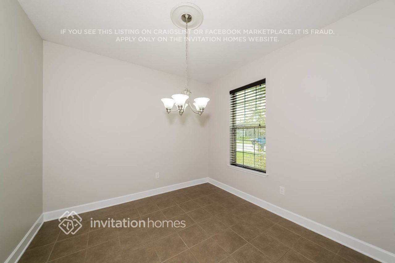 743 116th Ct Ne - Photo 5 of 17