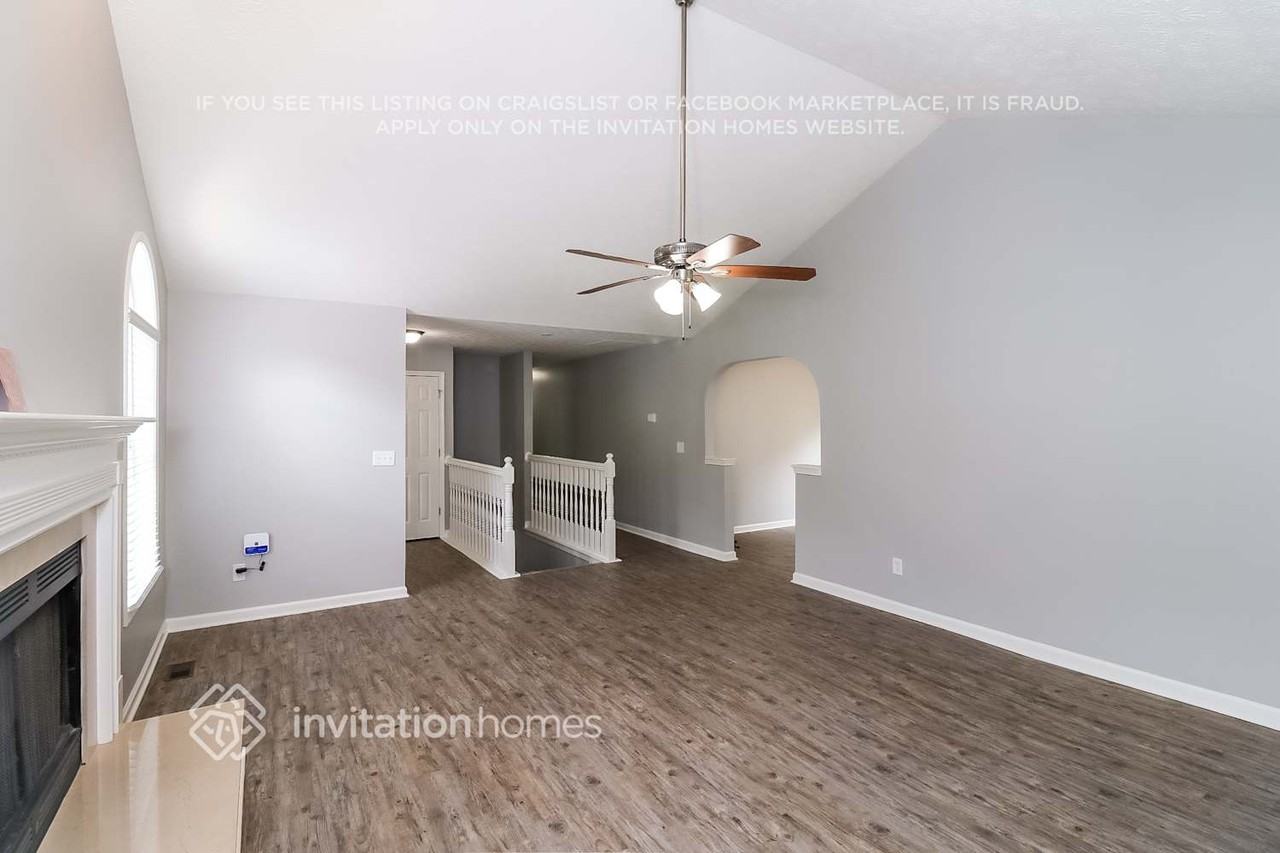 2643 Abbotts Glen Dr Nw - Photo 5 of 15
