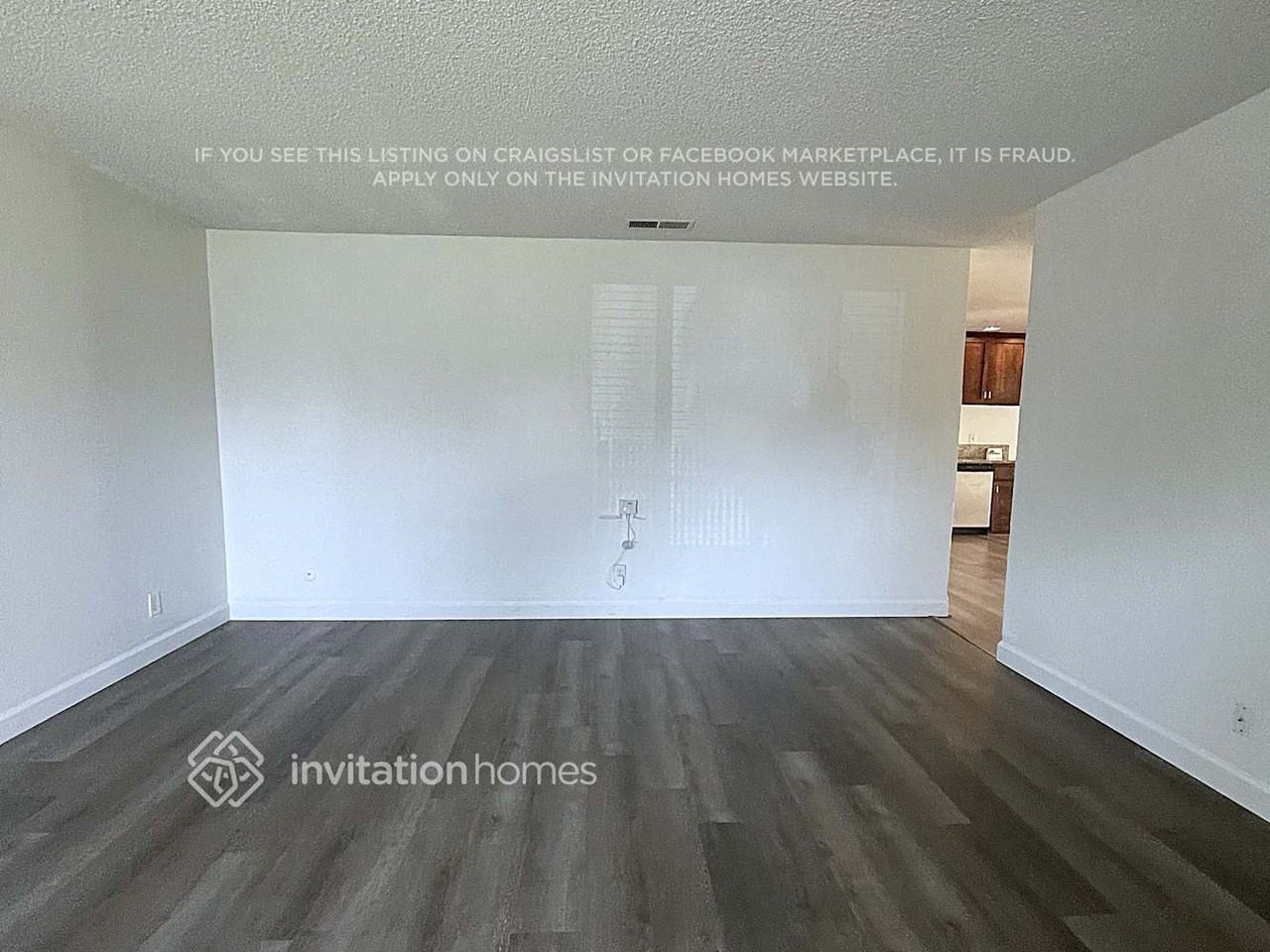 2847 Norcross Dr - Photo 5 of 19