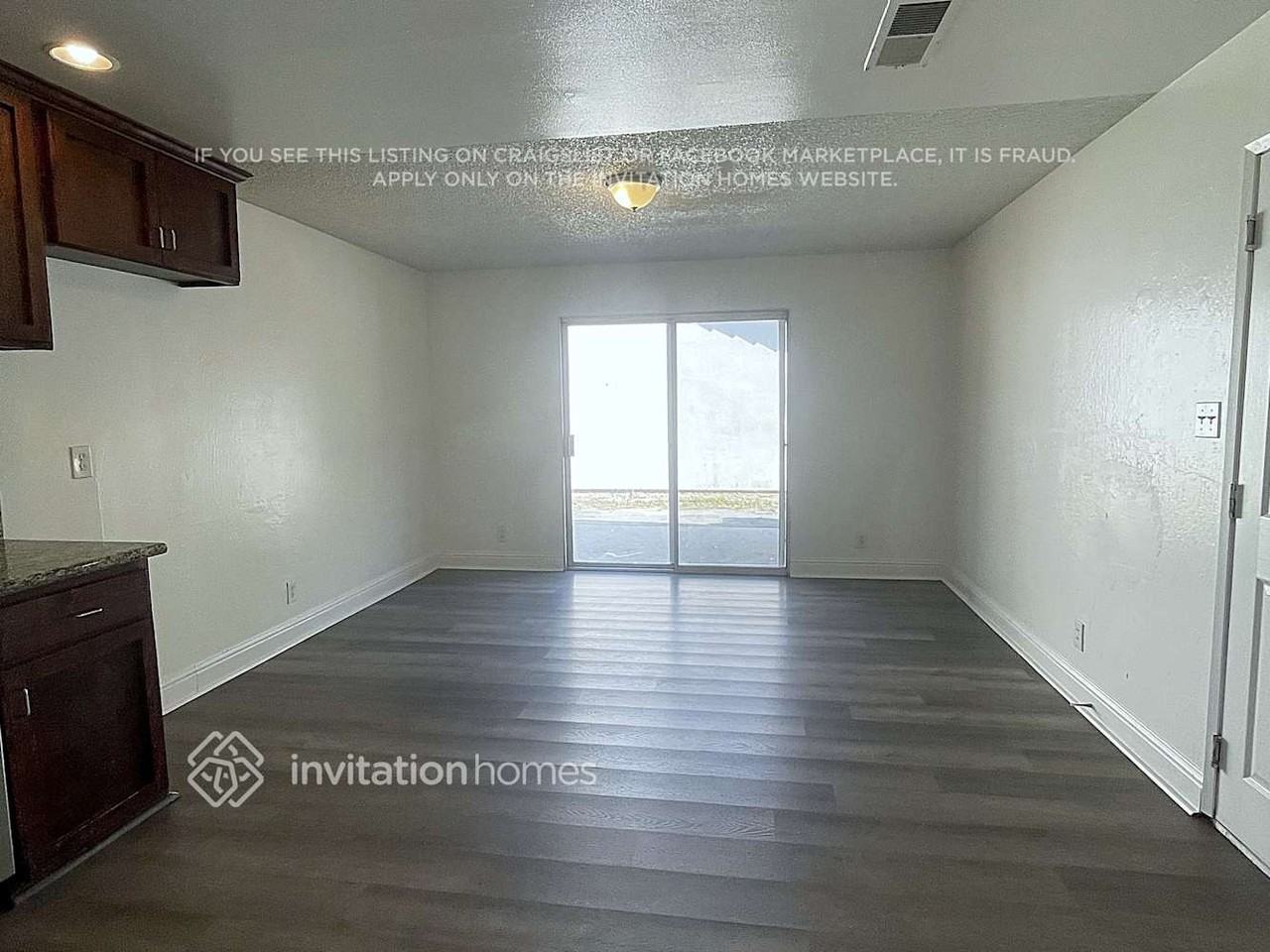 2847 Norcross Dr - Photo 6 of 19