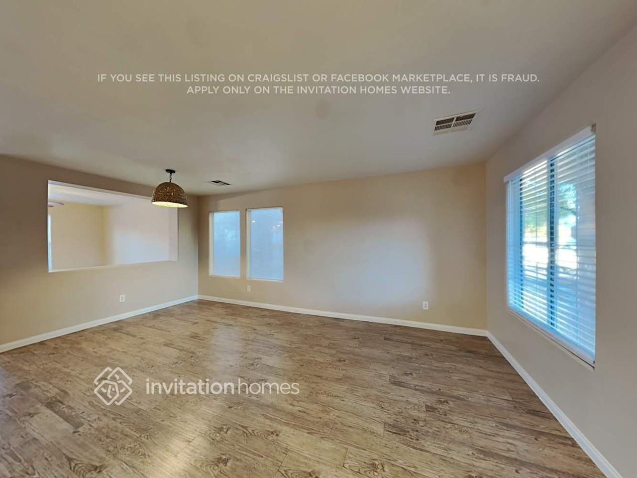 280 Bella Calabria Ave - Photo 5 of 17