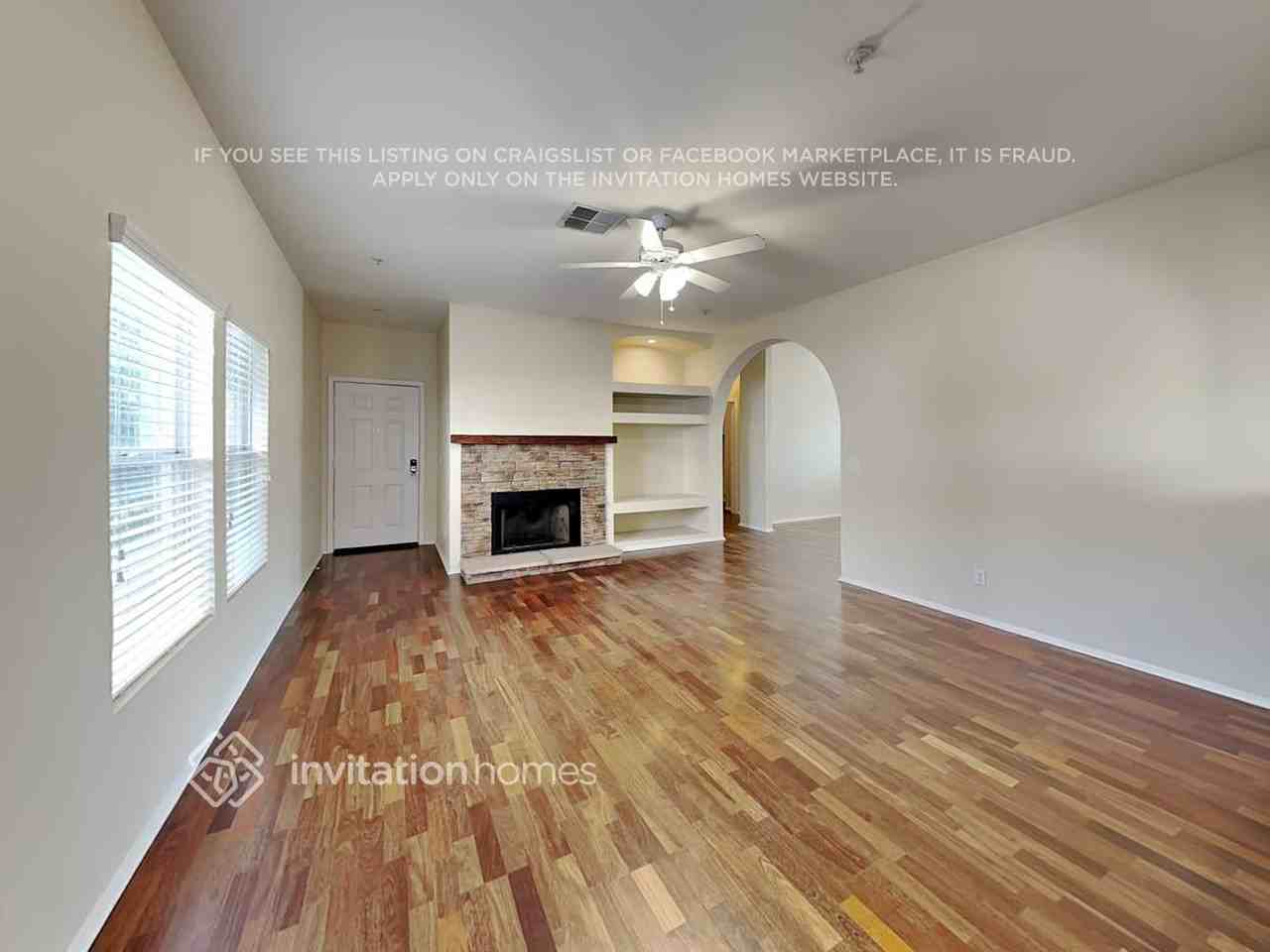 8912 E Shangri La Rd - Photo 3 of 18