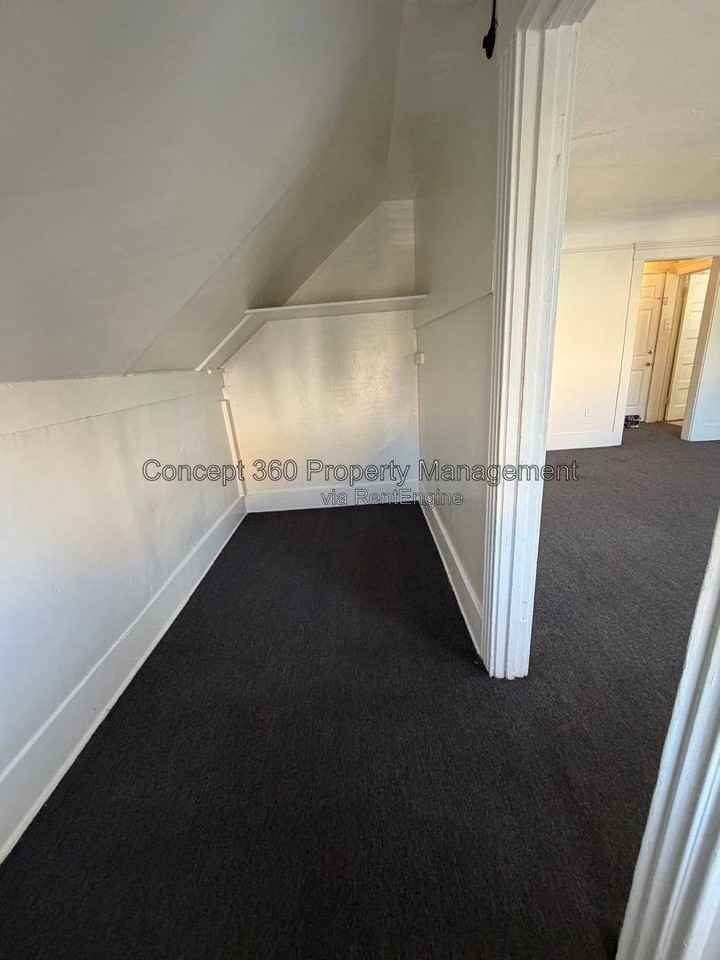803 Magnolia Ave #1 - Photo 5 of 10
