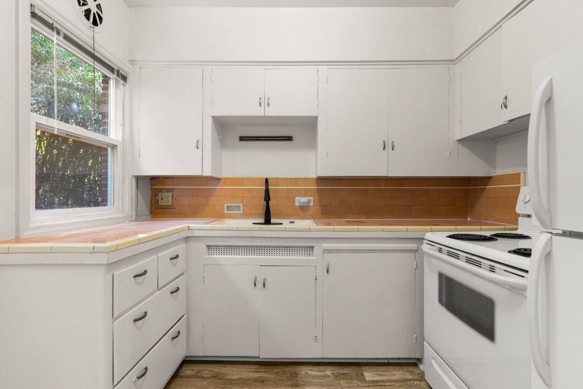 516 Se 15th Ave - Photo 2 of 16