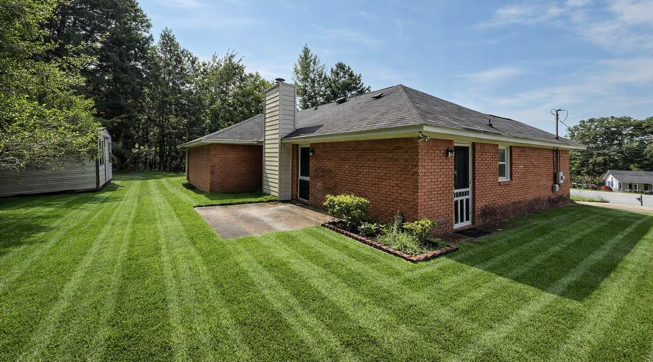 239 Lee Road 851 - Photo 2 of 24