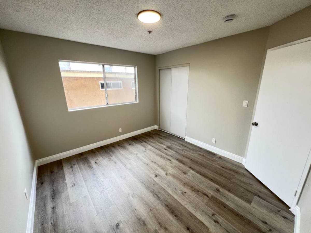 8307 S Figueroa St #C1 - Photo 3 of 9