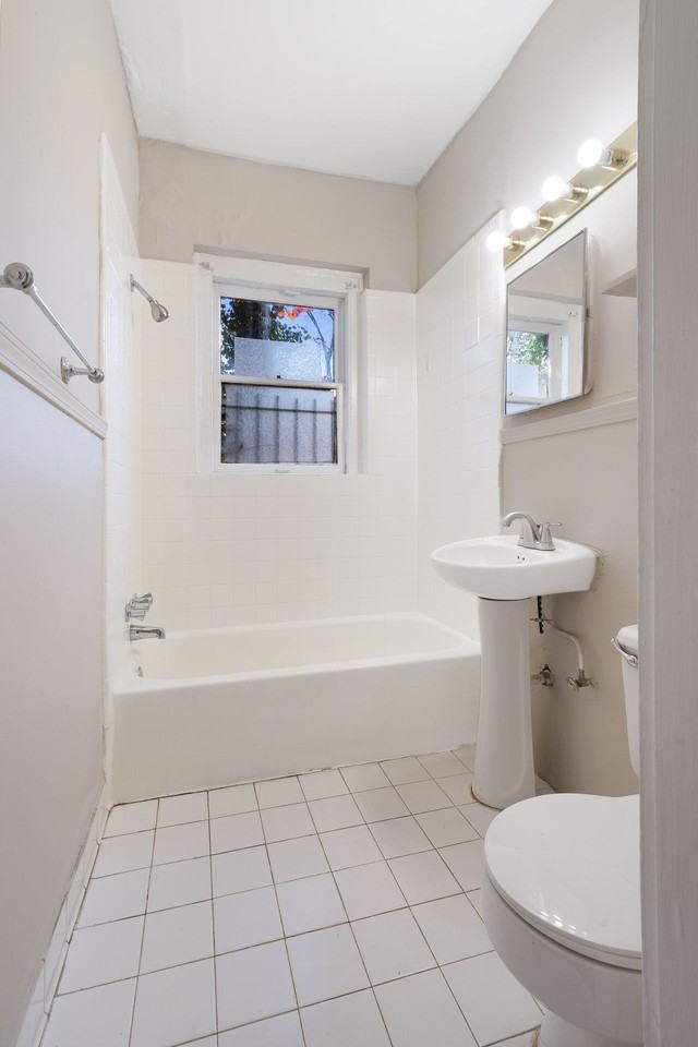 Montcalm - Photo 2 of 6
