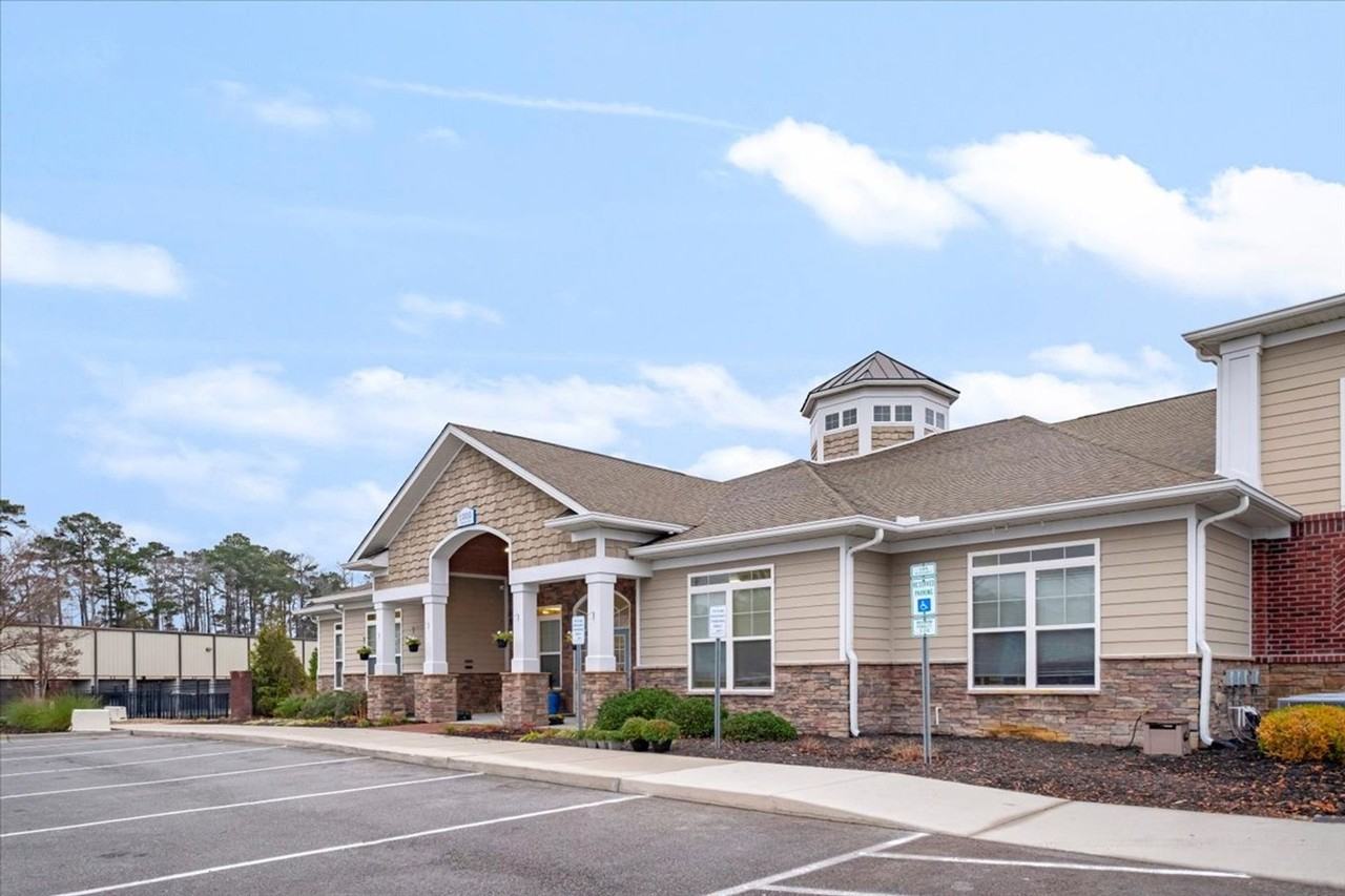 Liberty Pointe Luxury Apartments - Photo 4 of 27