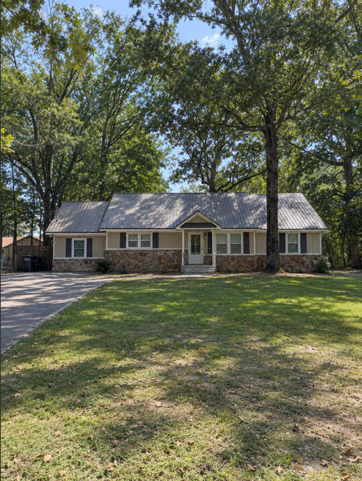 503 Lake Condy Rd - Photo 2 of 34