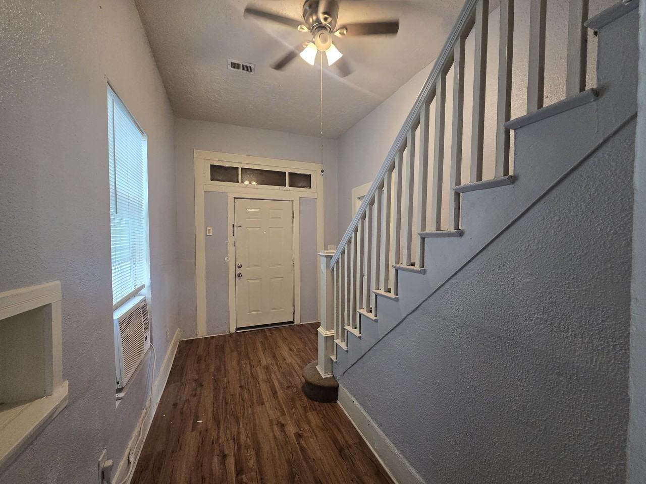 3523 Winnie St #1 - Photo 2 of 29