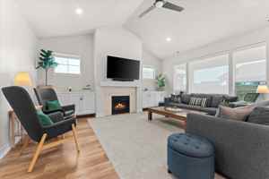 featured image of 5706 Se 79th Ave #1