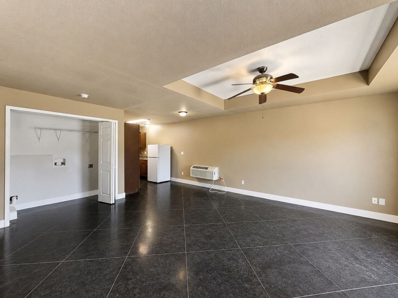 25 Sophie Jo Ln - Photo 4 of 16