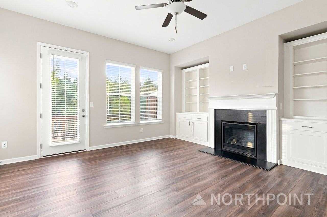 3253 Herald Dr - Photo 2 of 15