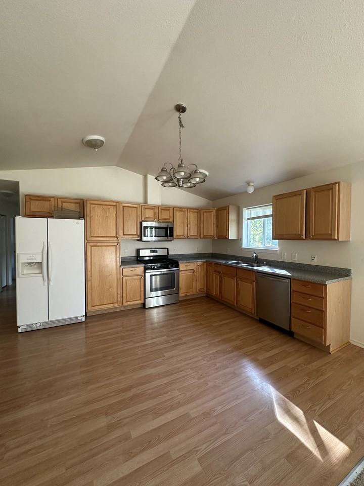 4200 W Memory Dr #B - Photo 4 of 8