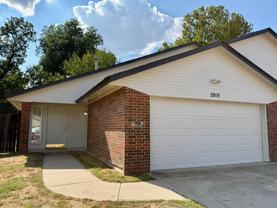 2806 Shoreridge Ave - Photo 1 of 1