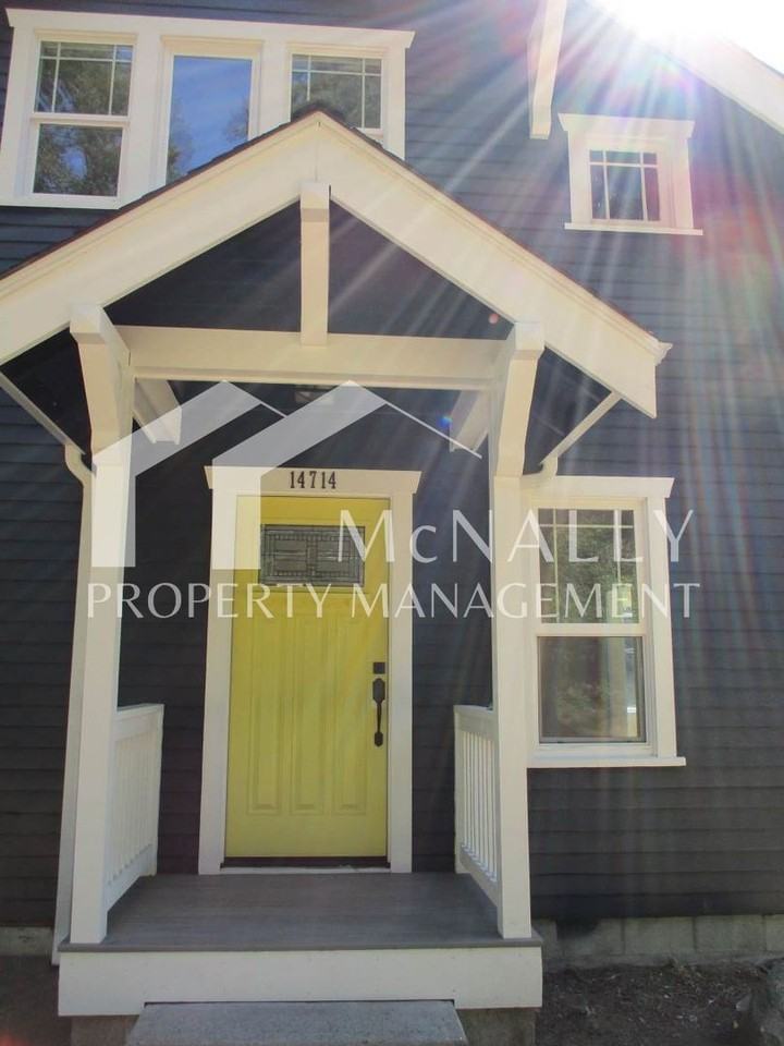 14714 58th Ave Nw - Photo 2 of 29