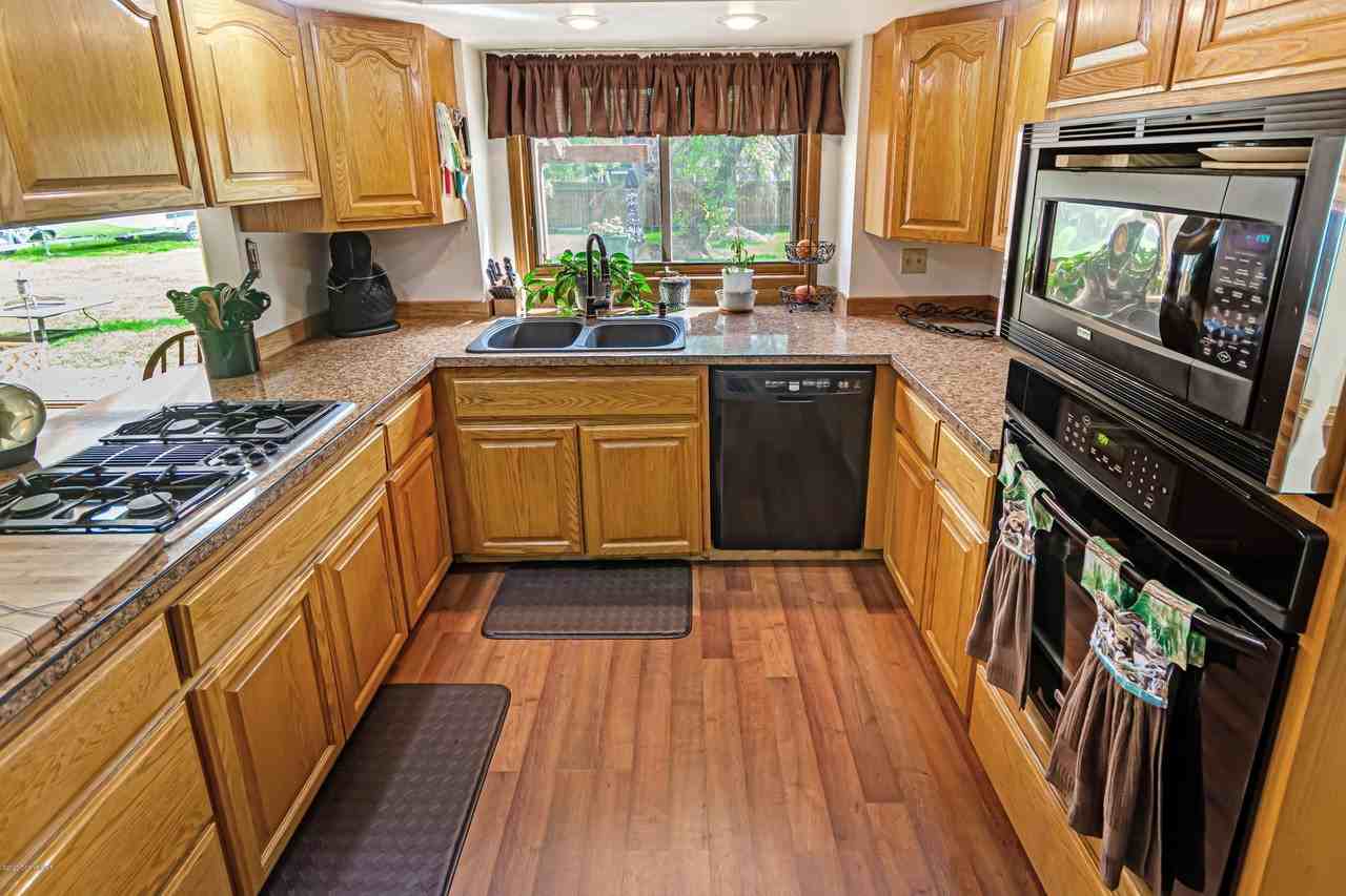 11070 E Equestrian St #1 - Photo 7 of 21