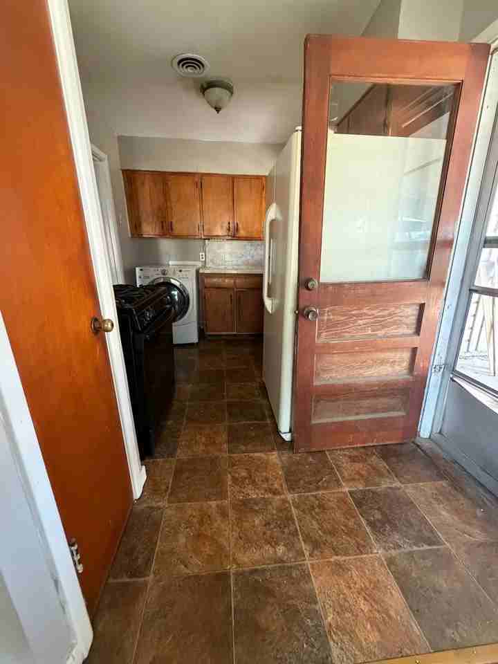 3019 W Collin St - Photo 6 of 12