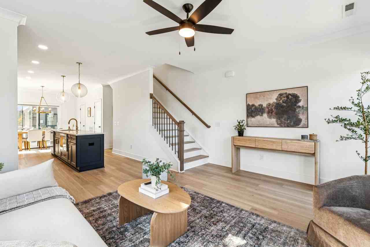 5011 5011 Grayton Al - Photo 5 of 15