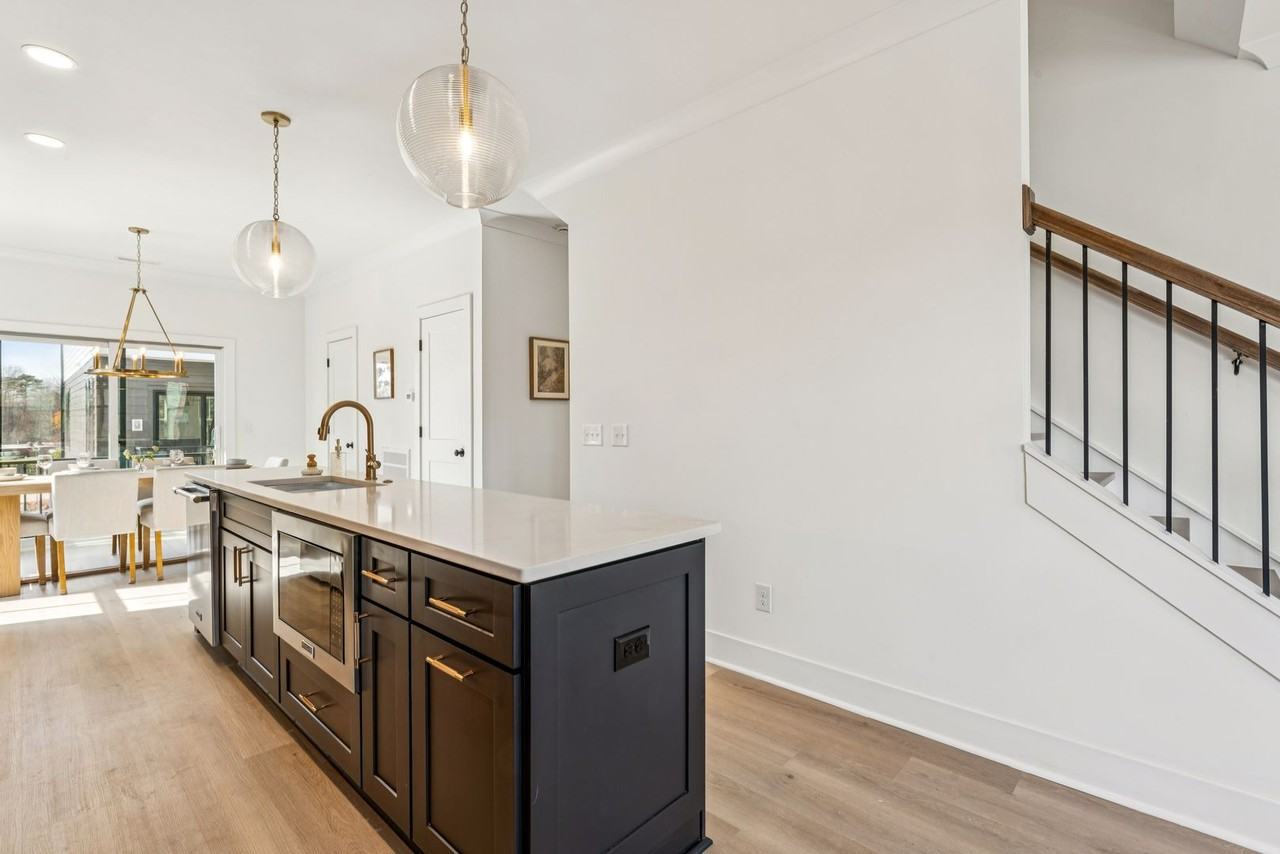 5011 Grayton Aly - Photo 4 of 22