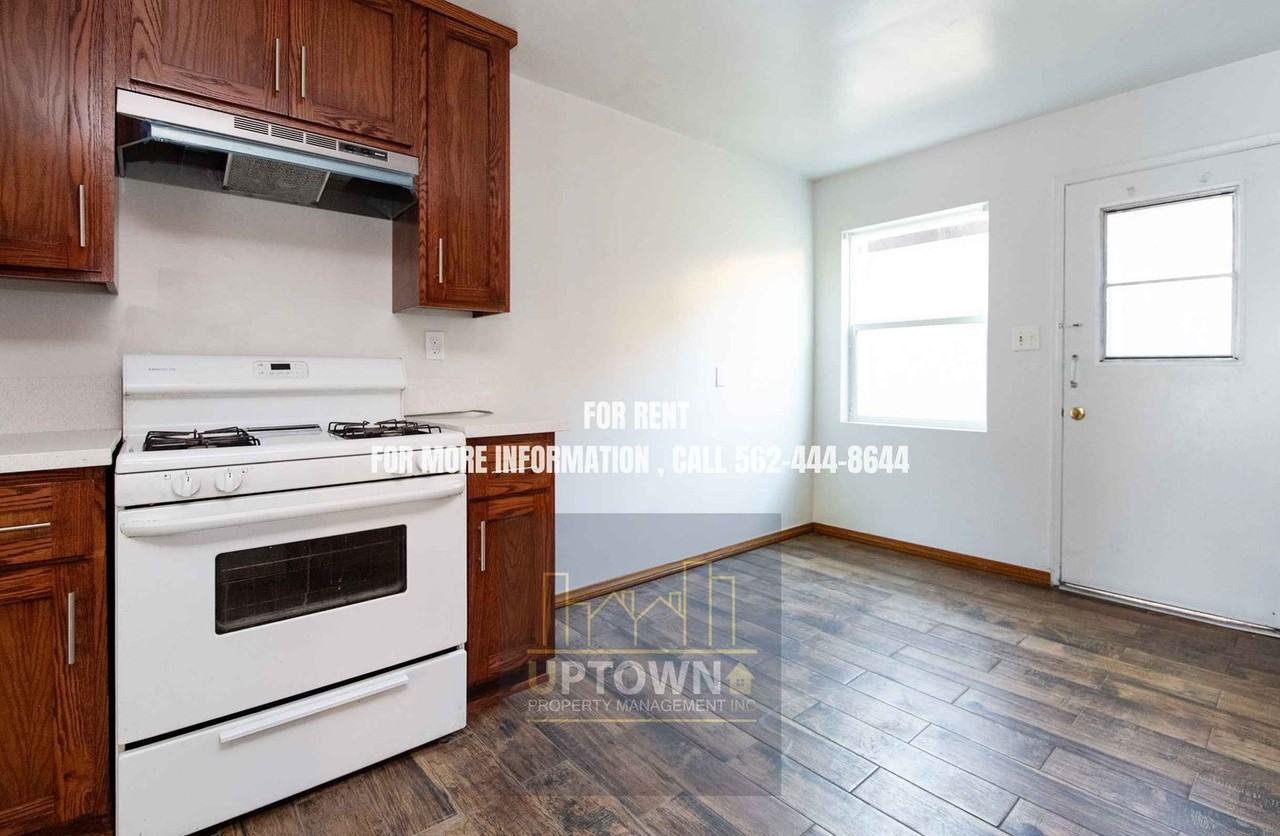 9605 Elizabeth Ave - Photo 5 of 14