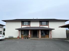 2255 Arbutus [PRM: Henry] (4) - Photo 1 of 1