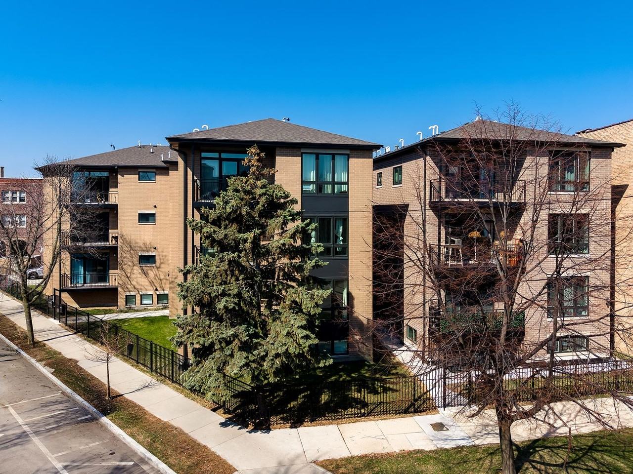 The Rogers Commons - Photo 6 of 7