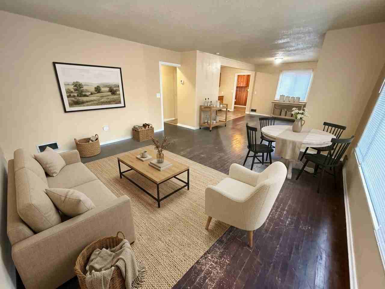 213 S 48th Ave - Photo 2 of 16