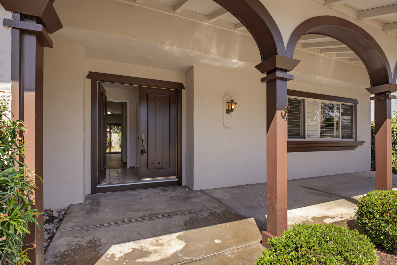 5291 Crestline Way - Photo 3 of 16