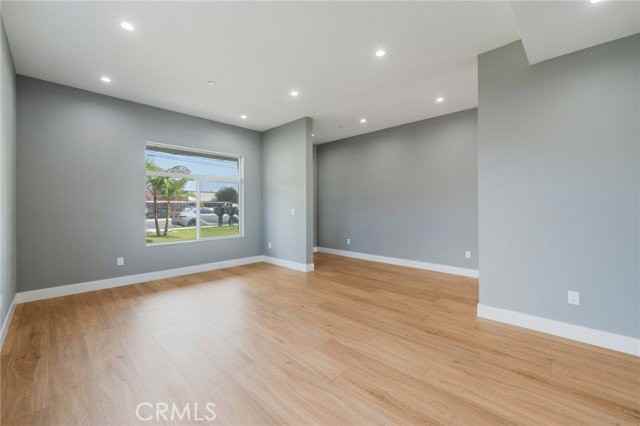 2130 W 238th St - Photo 4 of 8
