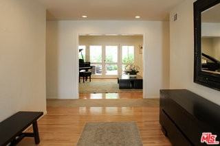 1079 Marilyn Dr - Photo 5 of 7