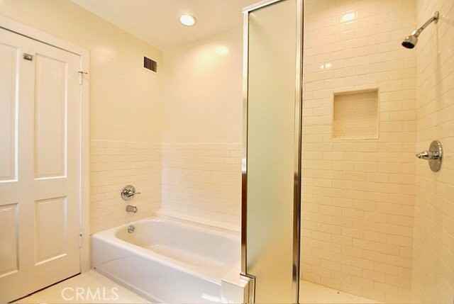 4490 Don Miguel Dr - Photo 6 of 8