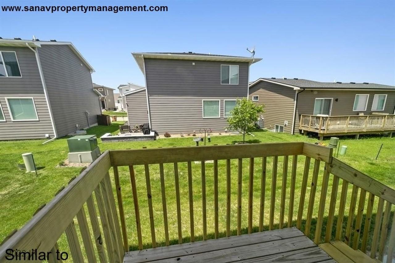 1416 Ne Polk Dr - Photo 3 of 24