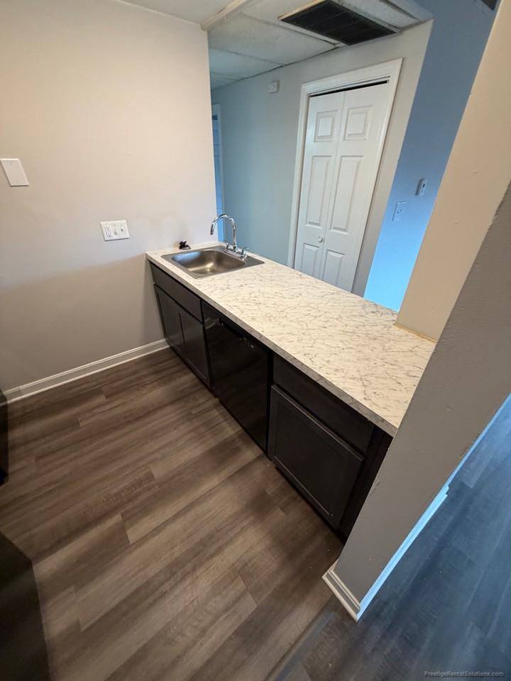 67 Washington St #504P - Photo 5 of 28